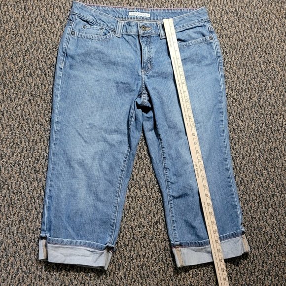 TOMMY HILFIGER VINTAGE SIZE 10 WOMEN'S BLUE DENIM CASUAL CUFFED CAPRI JEANS - Picture 10 of 16